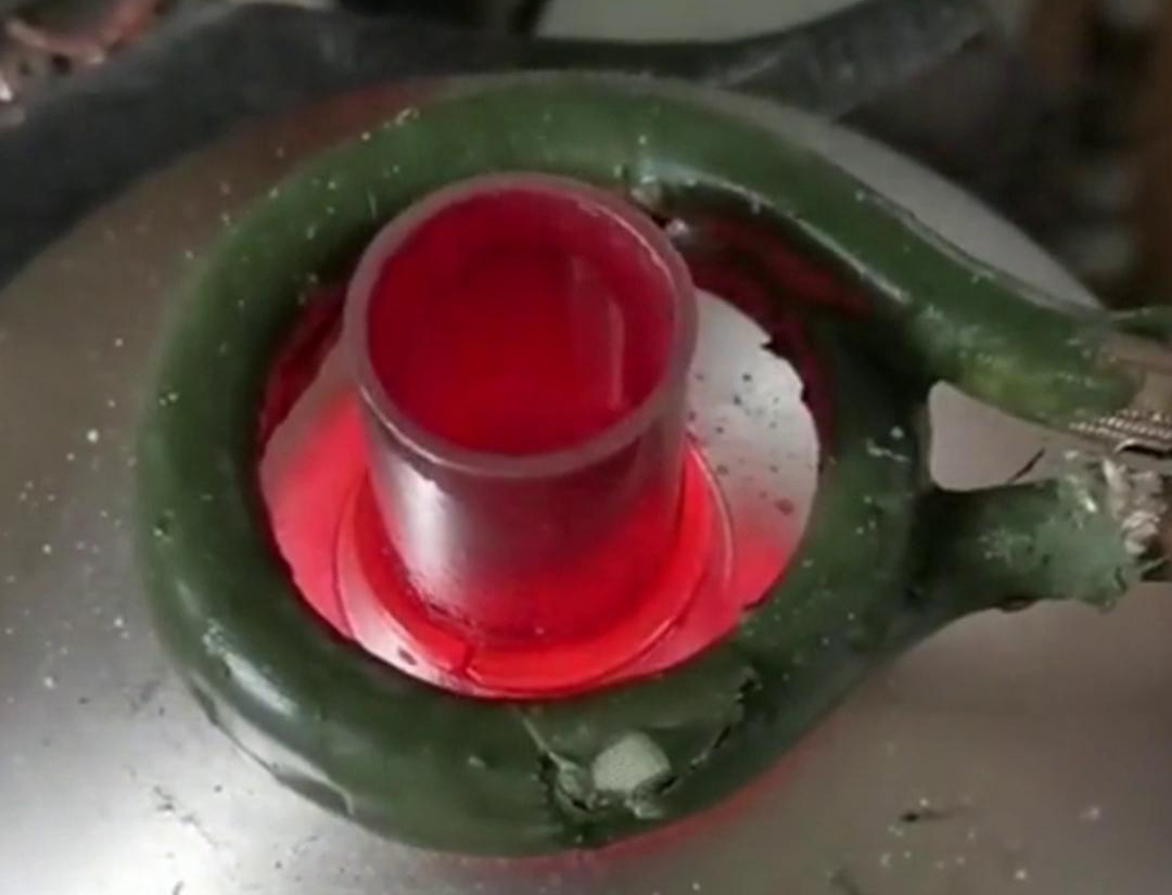 高頻焊機(jī)，不單純只是焊接銅管鋁管，還可以焊接不銹鋼鐵更各類異種金屬釬焊