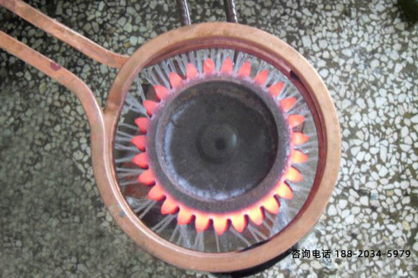 齒輪中頻淬火機(jī)床試驗(yàn) 齒輪中頻淬火機(jī)床試驗(yàn)